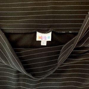 LuLaRoe Cassie sz L black with white stripes